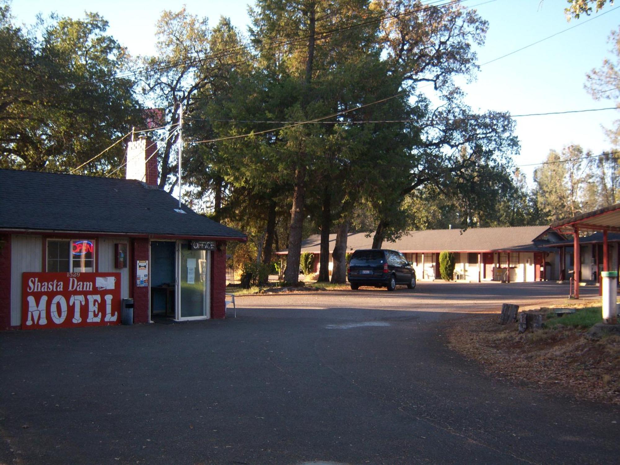 Shasta Dam Motel Shasta Lake Extérieur photo